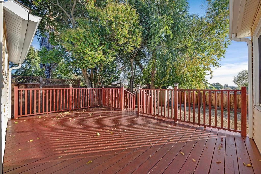 GLENBROOK HGHTS - Residential