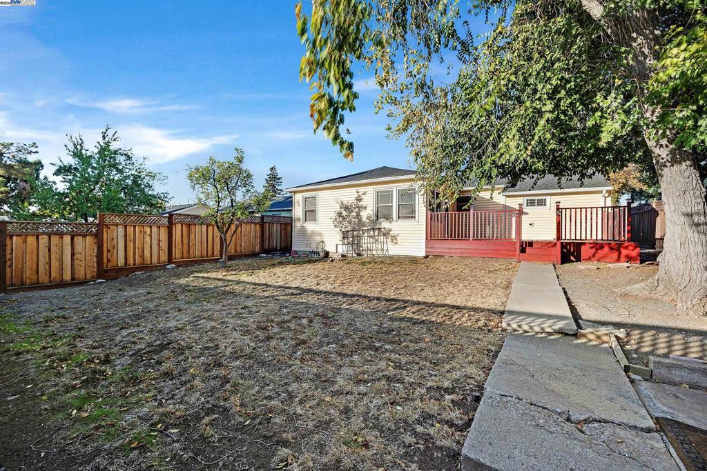 GLENBROOK HGHTS - Residential