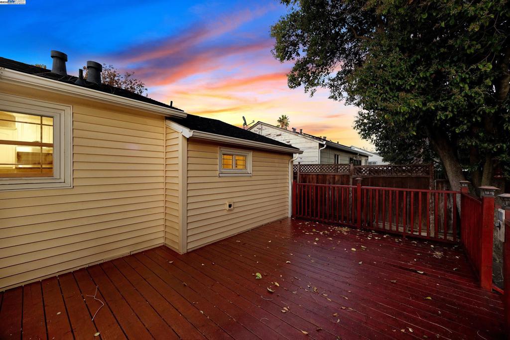 GLENBROOK HGHTS - Residential