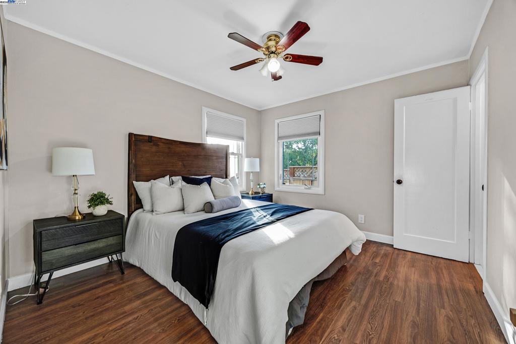 GLENBROOK HGHTS - Residential