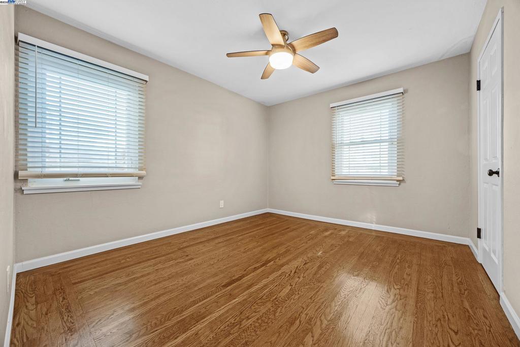 GLENBROOK HGHTS - Residential