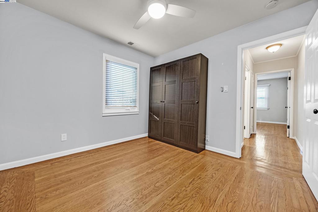 GLENBROOK HGHTS - Residential