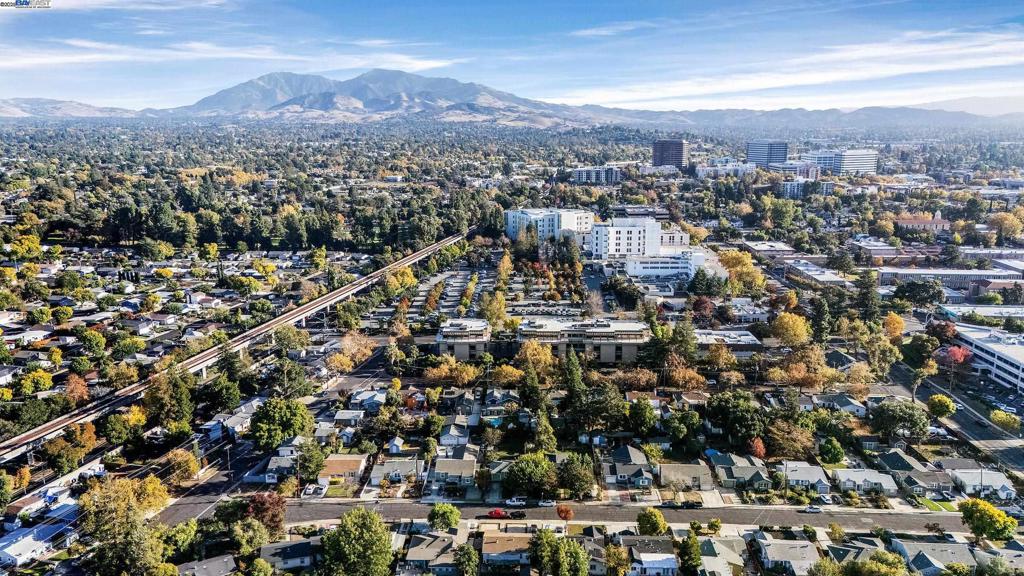 GLENBROOK HGHTS - Residential