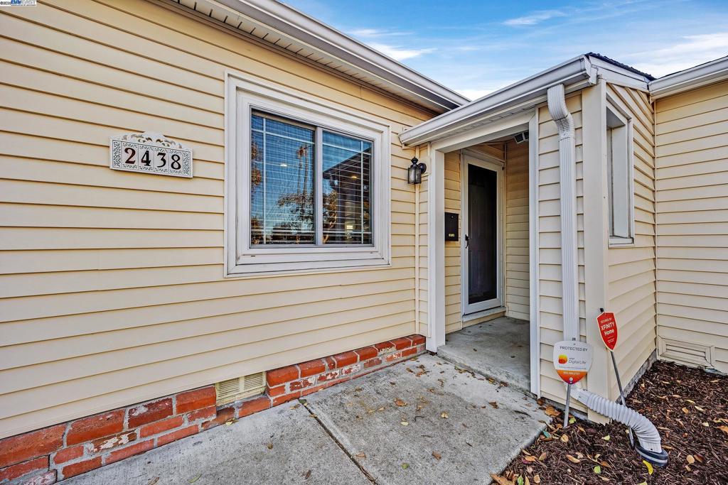 GLENBROOK HGHTS - Residential