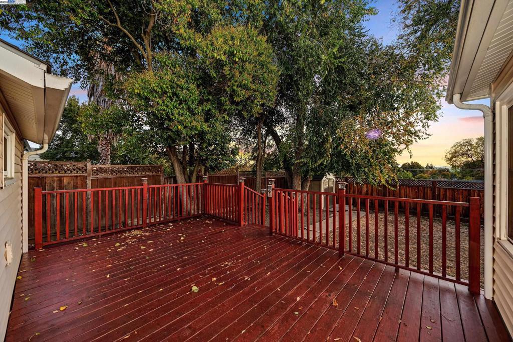 GLENBROOK HGHTS - Residential