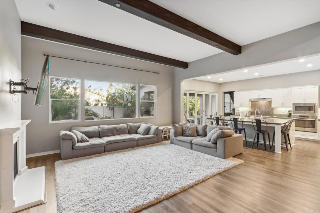 32780 Presidio Hills Ln