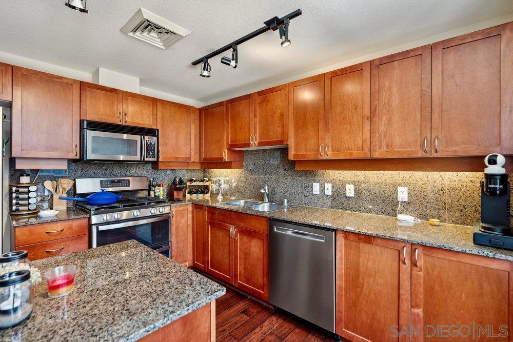 1240 India St 1805