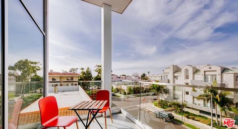 Tiny photo for 12770 Caswell Avenue, Los Angeles, CA 90066 (MLS # 26843393)