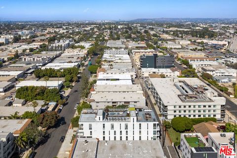 Tiny photo for 12770 Caswell Avenue, Los Angeles, CA 90066 (MLS # 26843393)