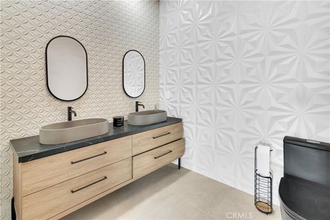 Tiny photo for 4295 Union Rd, Paso Robles, CA 93446 (MLS # BB25250002)