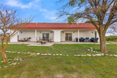 Tiny photo for 4295 Union Rd, Paso Robles, CA 93446 (MLS # BB25250002)