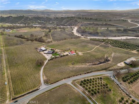 Tiny photo for 4295 Union Rd, Paso Robles, CA 93446 (MLS # BB25250002)