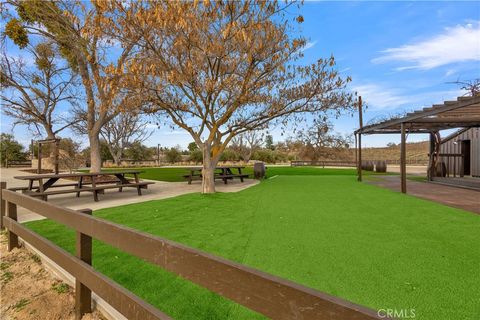 Tiny photo for 4295 Union Rd, Paso Robles, CA 93446 (MLS # BB25250002)