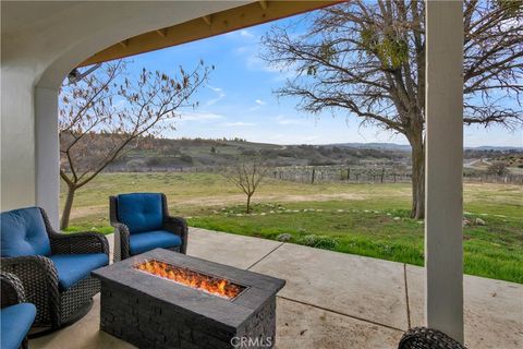 Tiny photo for 4295 Union Rd, Paso Robles, CA 93446 (MLS # BB25250002)