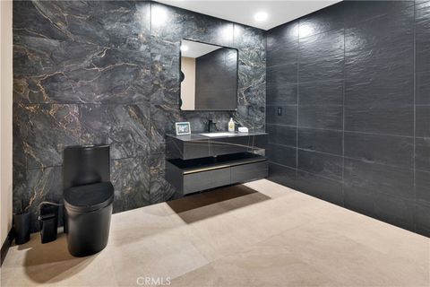 Tiny photo for 4295 Union Rd, Paso Robles, CA 93446 (MLS # BB25250002)