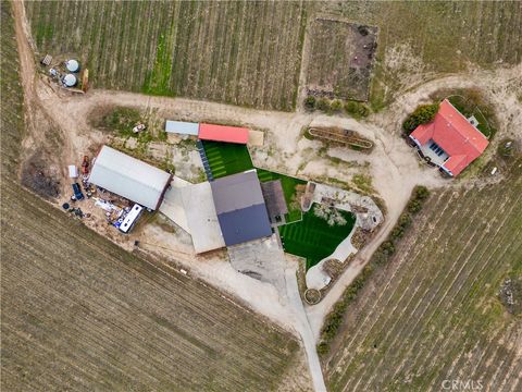 Tiny photo for 4295 Union Rd, Paso Robles, CA 93446 (MLS # BB25250002)