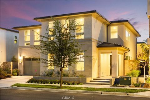 Photo of 181 Sweet Juniper, Lake Forest, CA 92630 (MLS # OC26055735)