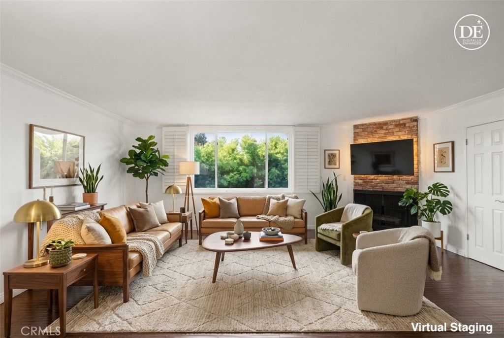 Photo of 1317 12th Street #8, Santa Monica, CA 90401 (MLS # WS26018031)