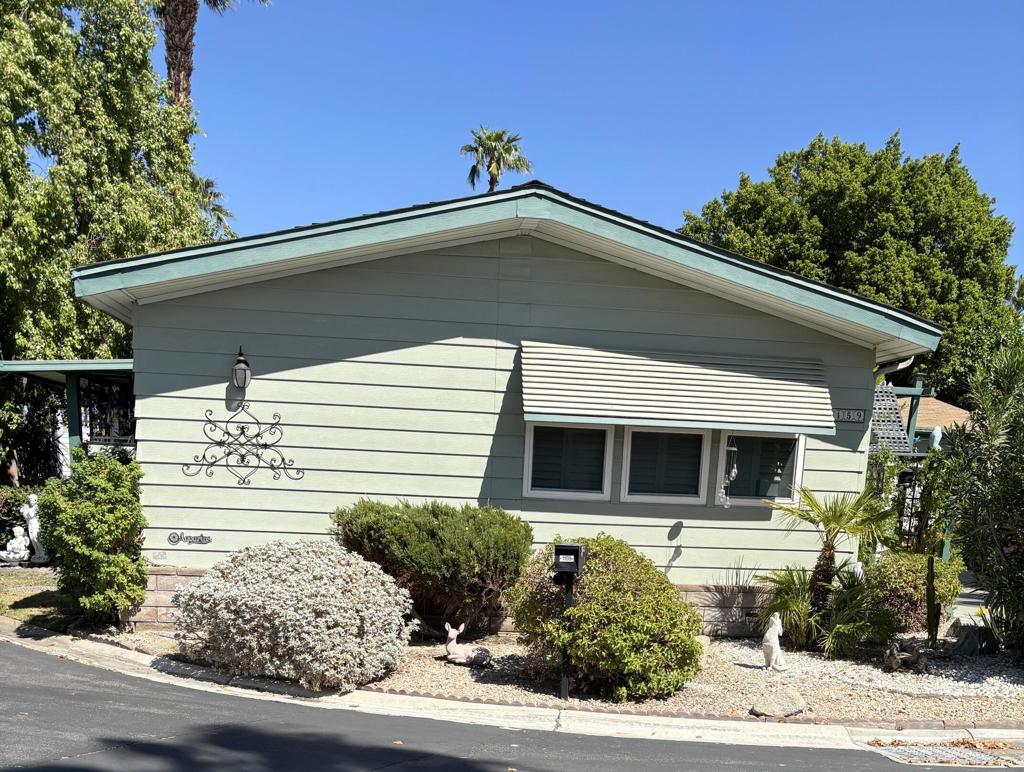 1159 ViA Merced