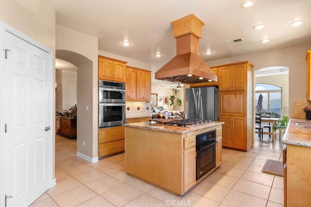 25250 Deertrail