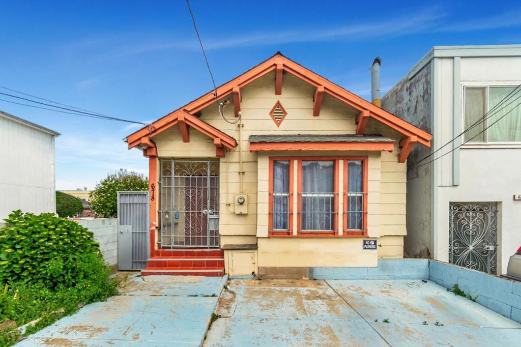 678 Bellevue Avenue
