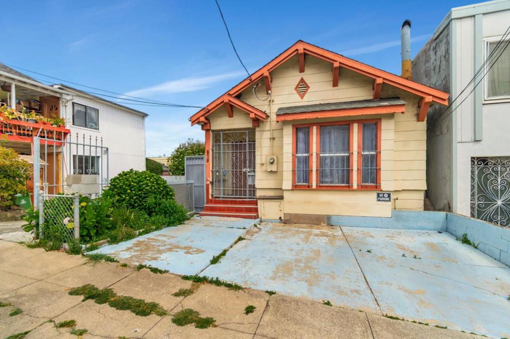 678 Bellevue Avenue