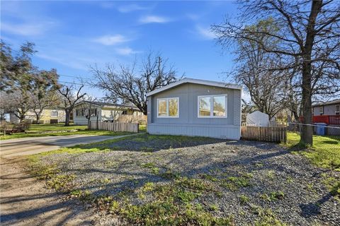 Photo of 375 E Hwy 20 #18, Upper Lake, CA 95485 (MLS # LC26022943)