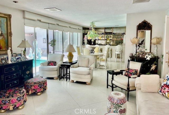 Alamitos Heights (AH) - Residential