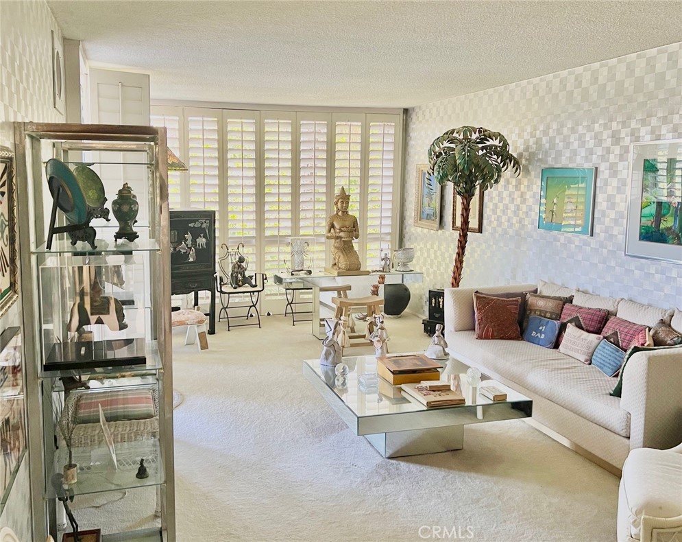 Alamitos Heights (AH) - Residential