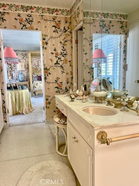 Alamitos Heights (AH) - Residential
