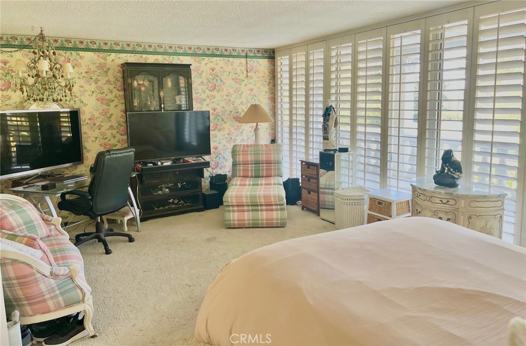 Alamitos Heights (AH) - Residential