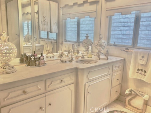 Alamitos Heights (AH) - Residential