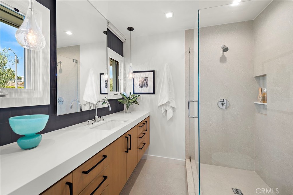 Cameo Shores (CSHO) - Residential