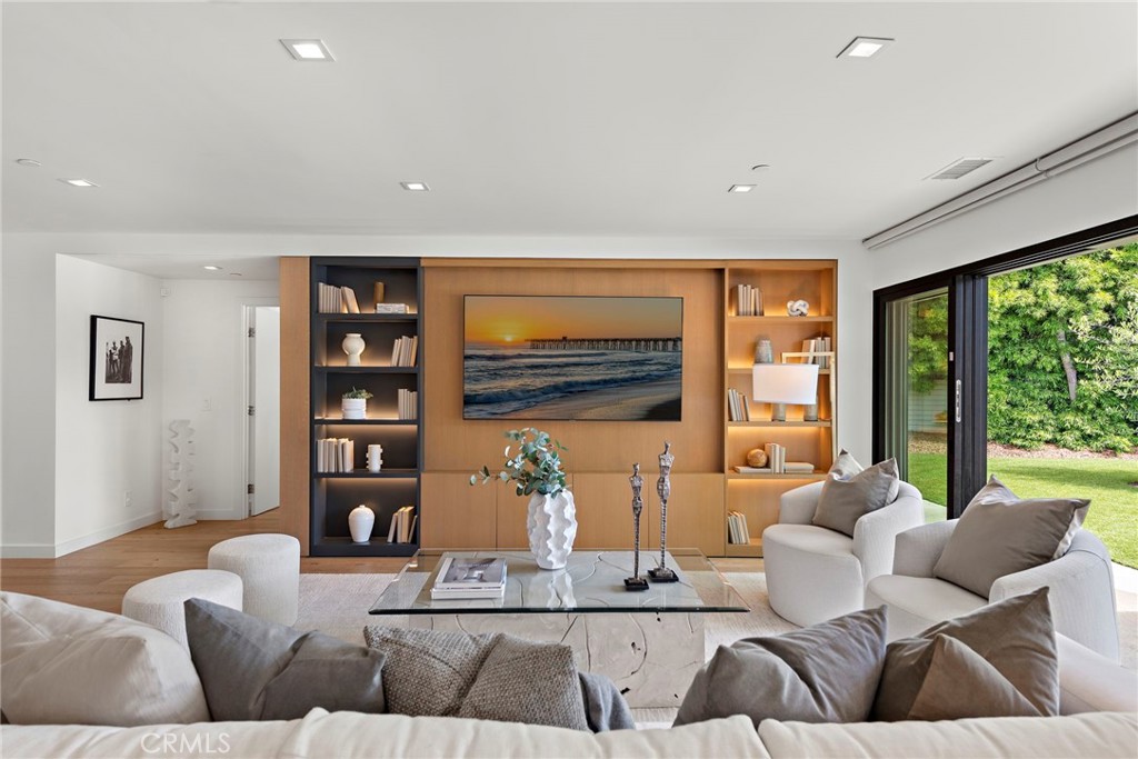 Cameo Shores (CSHO) - Residential
