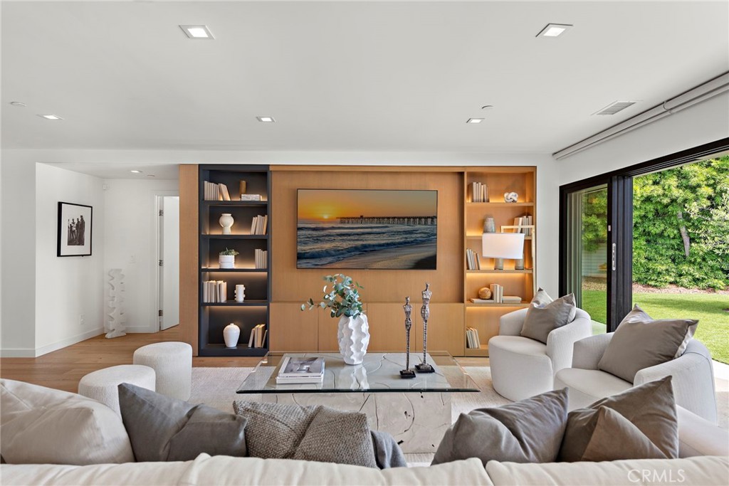 Cameo Shores (CSHO) - Residential