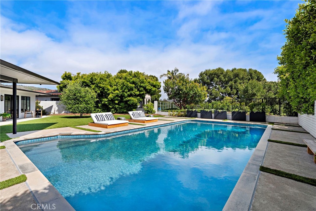 Cameo Shores (CSHO) - Residential