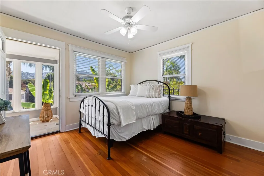 Toluca Lake, California 91602, United States, 3 Bedrooms Bedrooms, ,3 BathroomsBathrooms,Residential,Contingent,123186