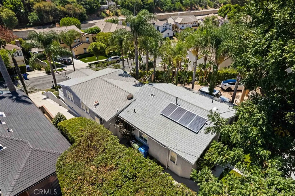 Toluca Lake, California 91602, United States, 3 Bedrooms Bedrooms, ,3 BathroomsBathrooms,Residential,Contingent,123186