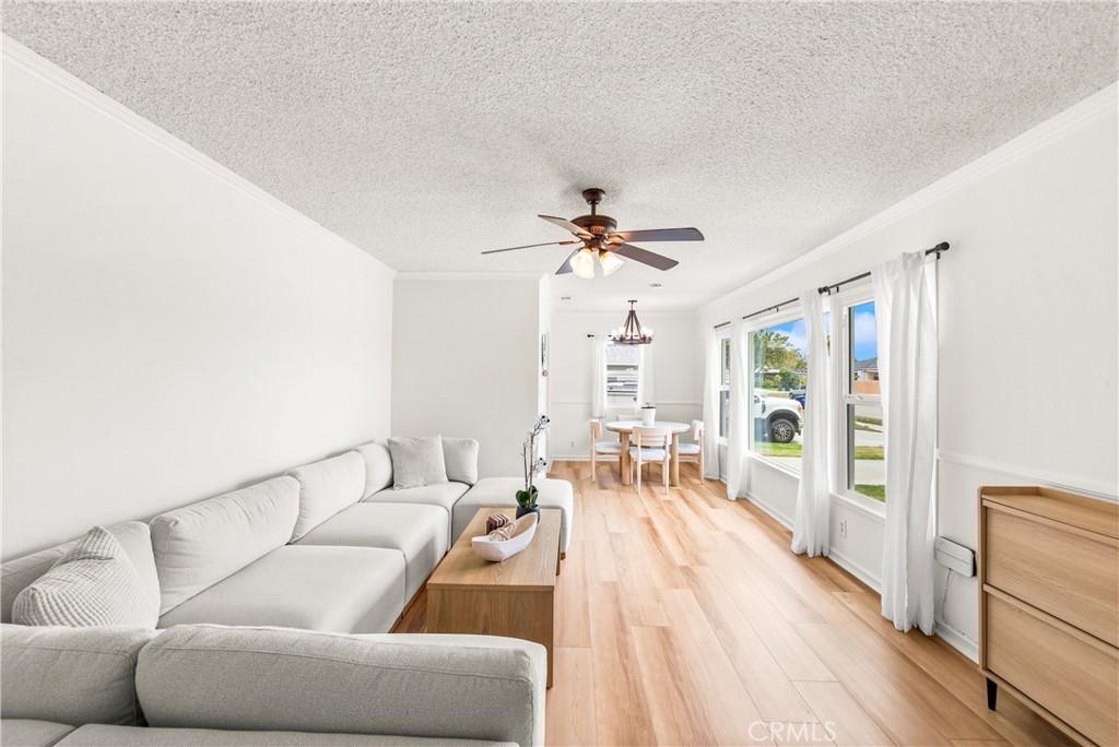 7754 La Casa Way