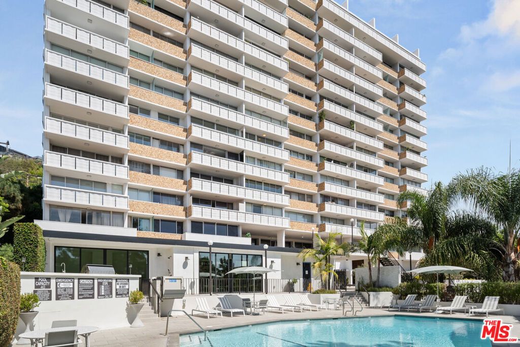 Photo of 8787 Shoreham Drive #109, West Hollywood, CA 90069 (MLS # 25595813)