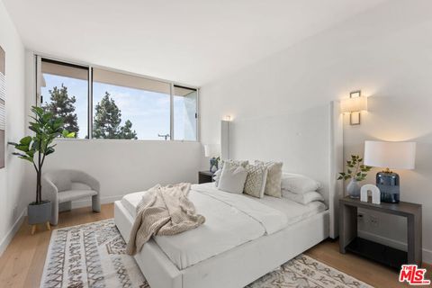 Photo of 8787 Shoreham Drive #109, West Hollywood, CA 90069 (MLS # 25595813)