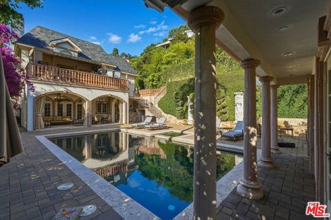 Photo of 900 Chantilly Road, Los Angeles, CA 90077 (MLS # 26842405)