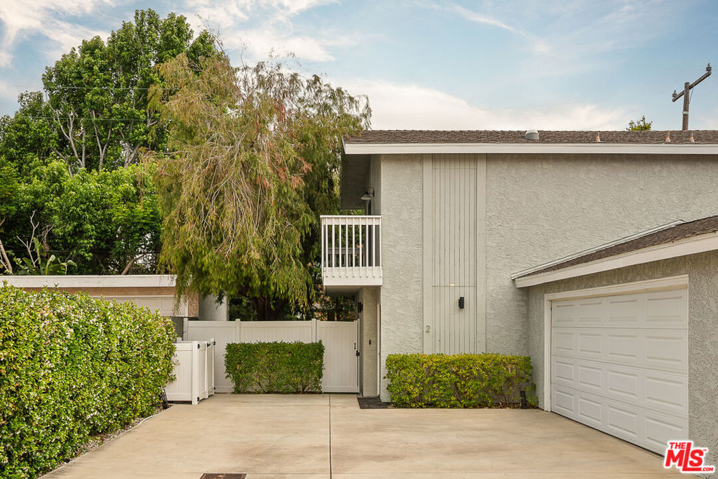 2219 Voorhees Avenue 2