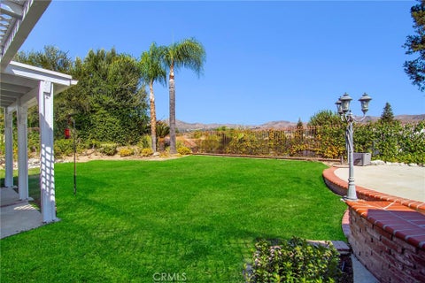 Tiny photo for 29423 Bertrand DR, Agoura Hills, CA 91301 (MLS # SR26215196)