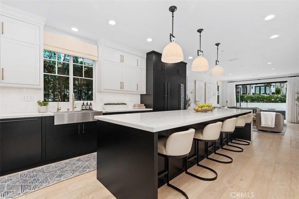 701 Poinsettia Avenue