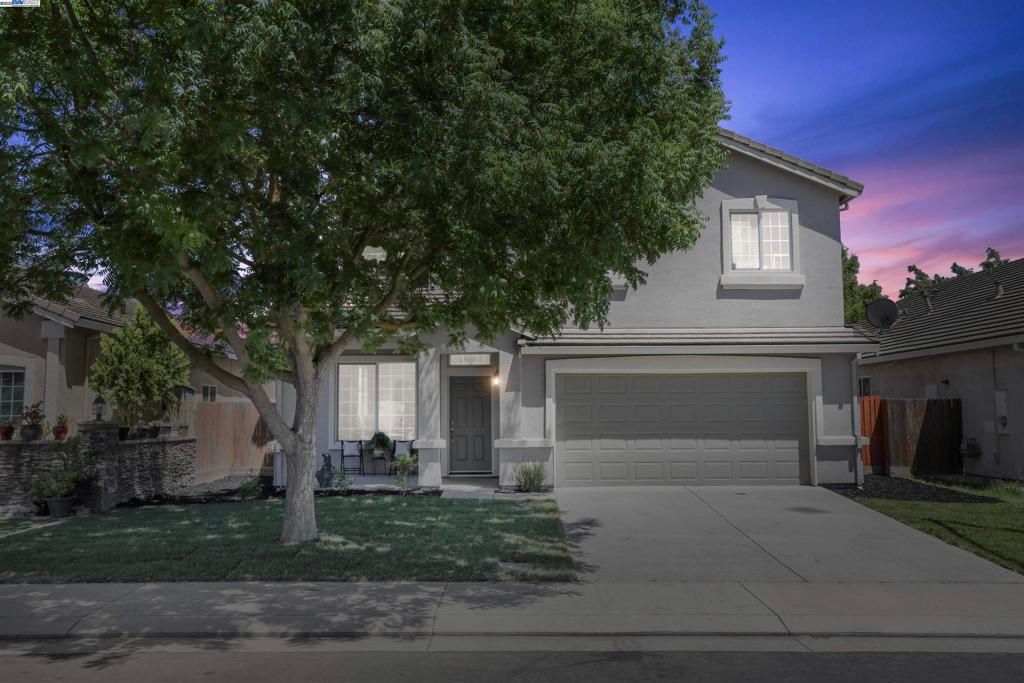 listing image 130722441003910712860