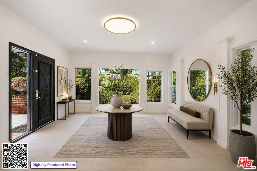 508 N Canon Drive