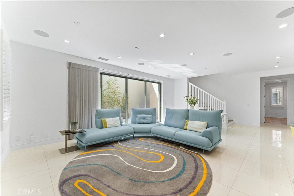 Photo of 125 Toretta, Irvine, CA 92602 (MLS # PW26035559)