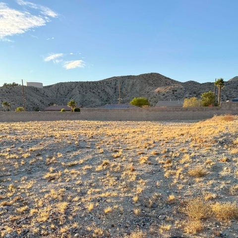 Photo of 8381 Summit Pass Pass, Desert Hot Springs, CA 92240 (MLS # 219154422DA)