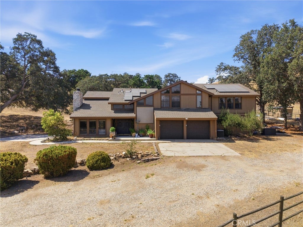 26001 Bear Valley